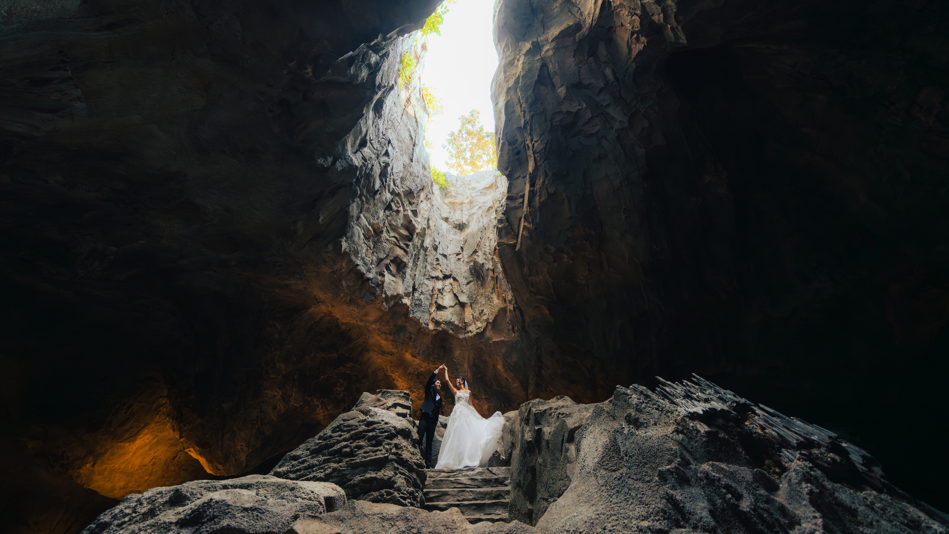 Celebrate Love Amidst Nature’s Embrace with Our Exclusive, Limited-Time Boxing Day Wedding Offer at Mandai Rainforest Resort by Banyan Tree